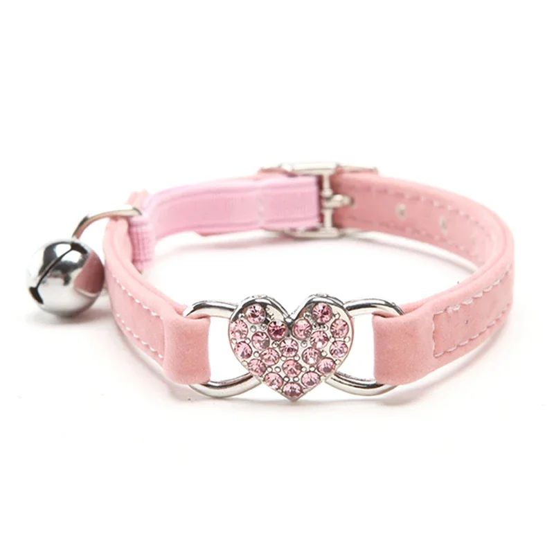 Collier de chat à breloque en forme de cœur et cloche - universmiaou